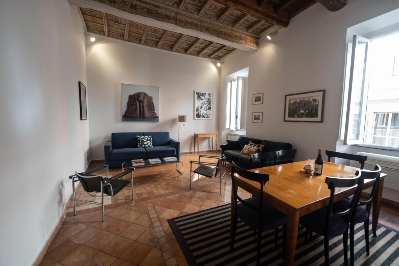 Artsy And Elegant Apartment Near Pantheon Roma Exterior foto